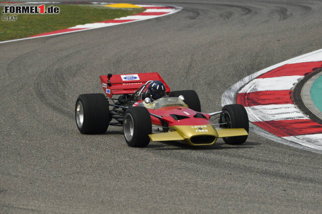 Foto zur News: Damon Hill drehte in Schanghai einige Runden im Lotus 49B.