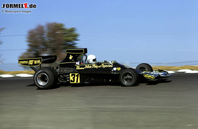 Foto zur News: 1974 beginnt jedoch ein kleiner Abwärtstrend. Zwar gewinnt Ronnie Peterson drei Rennen, doch es sollten für einige Zeit die letzten Siege bleiben.