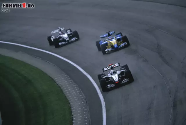 #6 Qualifying-Auslosung: Viel geschraubt wurde zu Beginn der 2000er an der Qualifikation. Das neue Einzelzeitfahren war Ecclestone jedoch ein Dorn im Auge. Mit seinem neuen Vorschlag würde er gleich zwei Fliegen mit einer Klappe schlagen. Foto zur News: #6 Qualifying-Auslosung: Viel geschraubt wurde zu Beginn der 2000er an der Qualifikation. Das neue Einzelzeitfahren war Ecclestone jedoch ein Dorn im Auge. Mit seinem neuen Vorschlag würde er gleich zwei Fliegen mit einer Klappe schlagen.