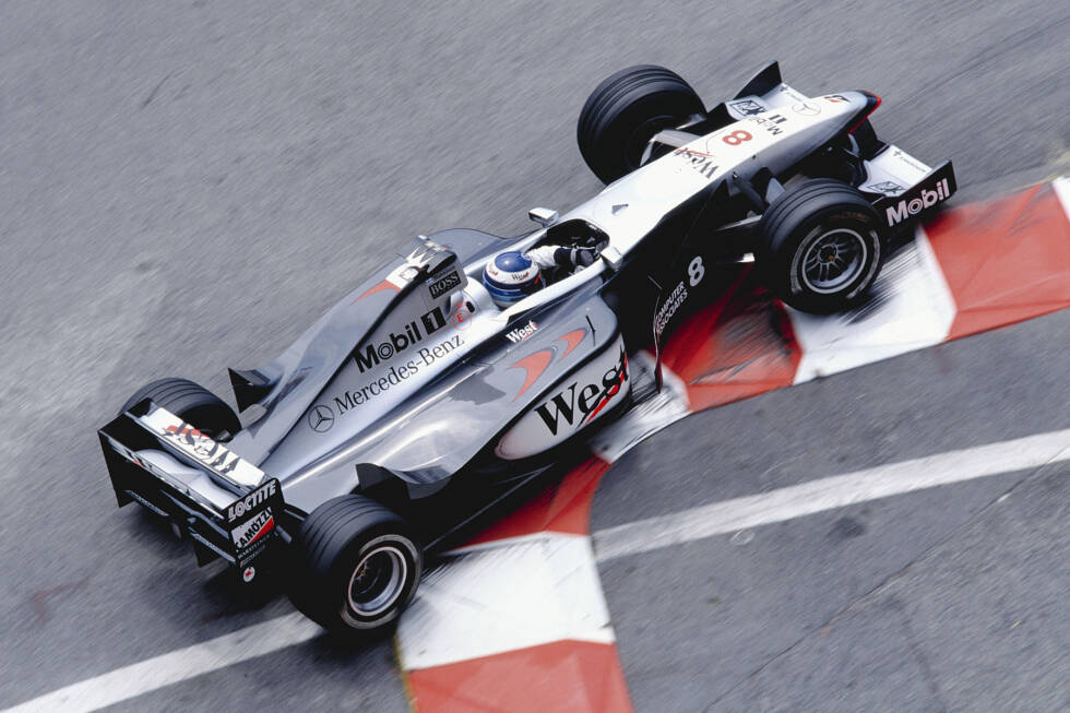 Foto zur News: 1998: McLaren-Mercedes MP4/13; Fahrer: Mika Häkkinen, David Coulthard