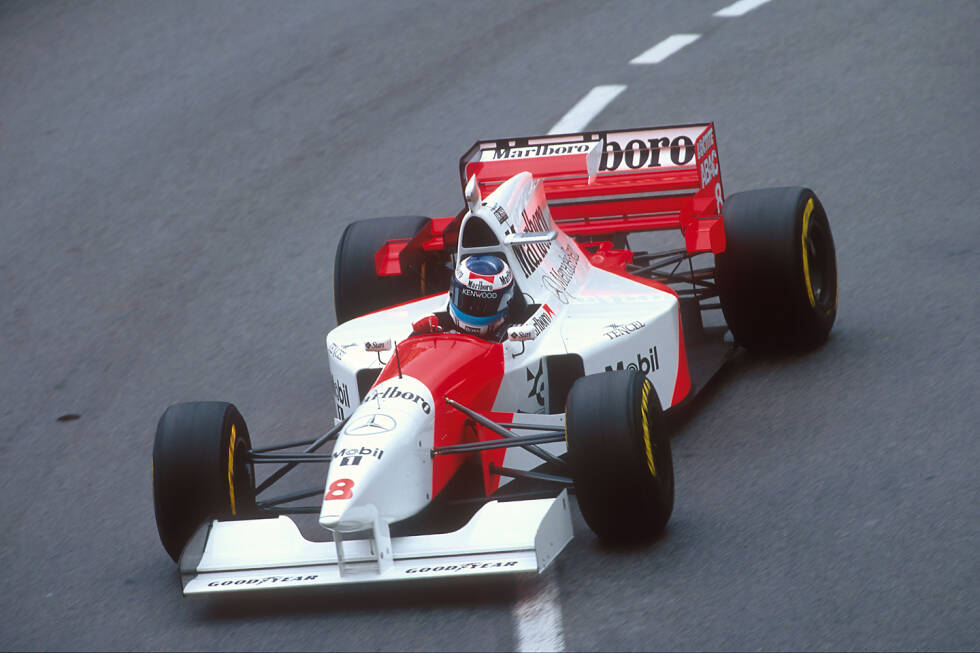 Foto zur News: 1995: McLaren-Mercedes MP4/10B; Fahrer: Mika Häkkinen, Mark Blundell, Nigel Mansell, Jan Magnussen