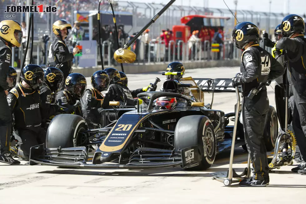 Kevin Magnussen (3): Bei Haas hat er die gleichen Probleme wie Grosjean. Er meistert sie nur ein bisschen besser. Foto zur News: Kevin Magnussen (3): Bei Haas hat er die gleichen Probleme wie Grosjean. Er meistert sie nur ein bisschen besser.
