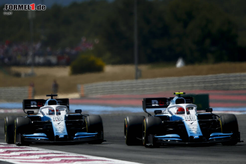 Robert Kubica (4): Der Pole kam neun Sekunden vor Russell ins Ziel, war aber der langsamere Williams-Pilot - schließlich musste Russell einen zusätzlichen Boxenstopp einlegen. Immerhin hat er keine nennenswerten Fehler gemacht und Russell zu Beginn Paroli geboten. Das ist im Rahmen seiner Möglichkeiten das Maximum. Robert Kubica (4): Der Pole kam neun Sekunden vor Russell ins Ziel, war aber der langsamere Williams-Pilot - schließlich musste Russell einen zusätzlichen Boxenstopp einlegen. Immerhin hat er keine nennenswerten Fehler gemacht und Russell zu Beginn Paroli geboten. Das ist im Rahmen seiner Möglichkeiten das Maximum.
