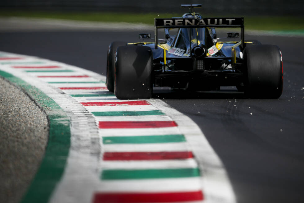 Foto zur News: Daniel Ricciardo (2): Wir standen knapp davor, ihm für seine Vorstellung Note 1 zu geben. Mehr als P4 geht mit dem Renault nicht. Teamkollege überholt und geschlagen - damit war das Maximum rausgeholt. Nur: Monza war ein gefundenes Fressen für Renault. In Singapur wird das anders aussehen.