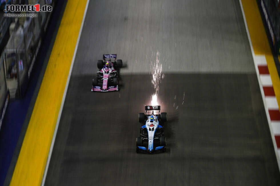 Robert Kubica (5): Es ist schade, dass sein märchenhaftes Comeback nach nur einer Saison endet. Sportlich, so ehrlich muss man sein, gab's jedoch keinen Grund für eine Verlängerung. Kubica fuhr in Singapur eine super erste Runde. Aber immer wenn's um schiere Pace geht, zieht er gegen Russell den Kürzeren. Robert Kubica (5): Es ist schade, dass sein märchenhaftes Comeback nach nur einer Saison endet. Sportlich, so ehrlich muss man sein, gab's jedoch keinen Grund für eine Verlängerung. Kubica fuhr in Singapur eine super erste Runde. Aber immer wenn's um schiere Pace geht, zieht er gegen Russell den Kürzeren.