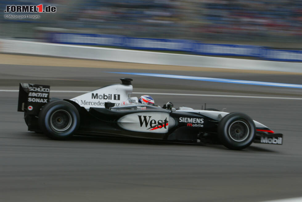 Foto zur News: 2003: McLaren-Mercedes MP4-17D; 
WM-Ergebnis: 2. mit 91 Punkten, 1 Sieg