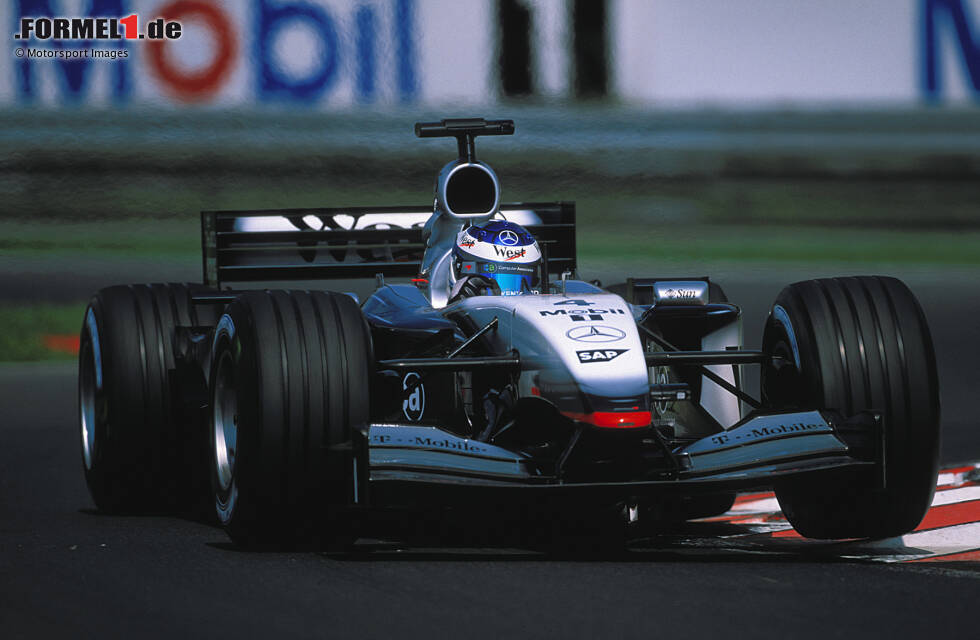 Foto zur News: 2002: McLaren-Mercedes MP4-17; 
WM-Ergebnis: 6. mit 24 Punkten