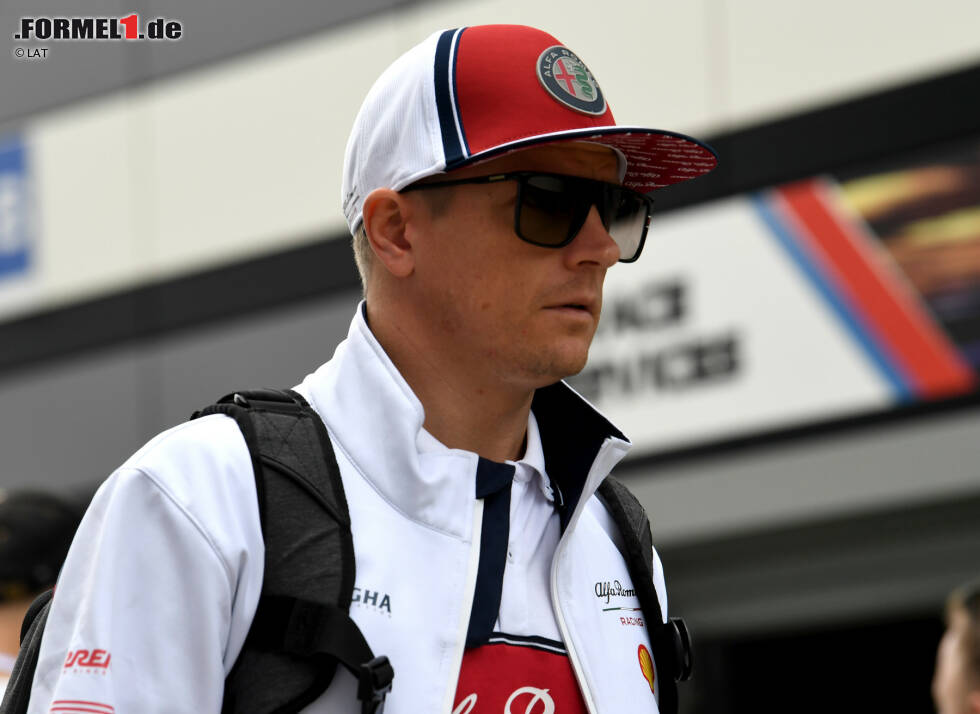Foto zur News: Kimi Räikkönen ist seit 2001 mit Unterbrechung in der Formel 1 aktiv. Er wird seine Karriere nach der Saison 2021 beenden. Er wird dann 19 Saisons absolviert haben. Dementsprechend viele Formel-1-Boliden durfte er bereits pilotieren ...