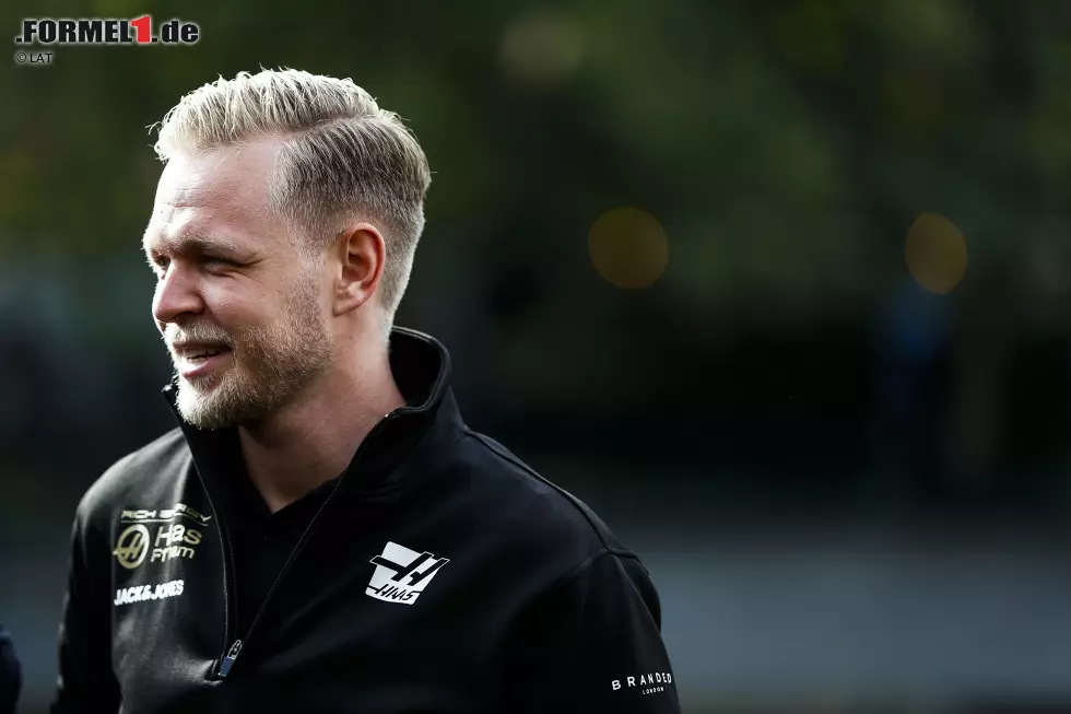 Kevin Magnussen: "Jeder von uns ist zu Charlie gelaufen, wenn ihm was nicht gepasst hat. Er war da immer ganz offen - einfach ein netter Mensch. Er hat mitgeholfen, die Formel 1 zu dem zu machen, was sie heute ist. Seine Professionalität und seine Kompetenz waren überragend. Jeder Fahrer hat ihm vertraut. Er war immer fair." Foto zur News: Kevin Magnussen: "Jeder von uns ist zu Charlie gelaufen, wenn ihm was nicht gepasst hat. Er war da immer ganz offen - einfach ein netter Mensch. Er hat mitgeholfen, die Formel 1 zu dem zu machen, was sie heute ist. Seine Professionalität und seine Kompetenz waren überragend. Jeder Fahrer hat ihm vertraut. Er war immer fair."