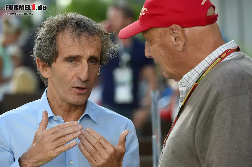 Alain Prost (Ex-Rennfahrer): "Die Welt der Formel 1 verliert einen Charakter. Es gibt Weltmeister, Menschen mit Siegen, aber da verlieren wir einen Menschen, der sich in seinem Leben nie über irgendetwas beschwert und immer weitergemacht hat." Foto zur News: Alain Prost (Ex-Rennfahrer): "Die Welt der Formel 1 verliert einen Charakter. Es gibt Weltmeister, Menschen mit Siegen, aber da verlieren wir einen Menschen, der sich in seinem Leben nie über irgendetwas beschwert und immer weitergemacht hat."