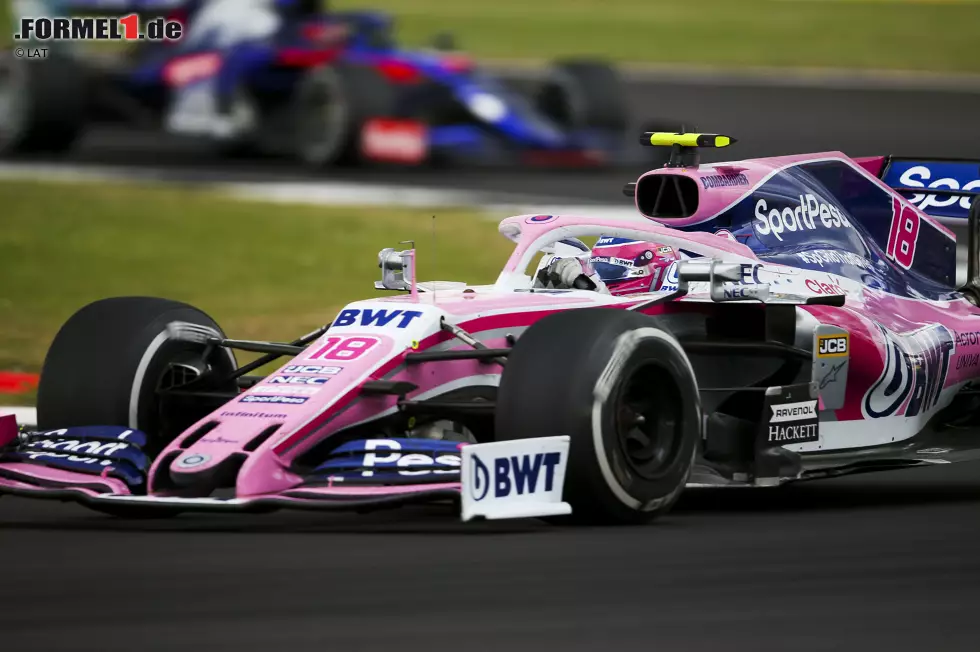 Foto zur News: Lance Stroll (4): Saisonübergreifend ist er jetzt zum 14. Mal bereits in Q1 ausgeschieden. Perez kann er nicht das Wasser reichen. Und diesmal konnte Stroll das Ruder auch im Rennen, sonst oft seine Stärke, nicht herumreißen. Die beiden Williams zu schlagen, ist Mindestanforderung.