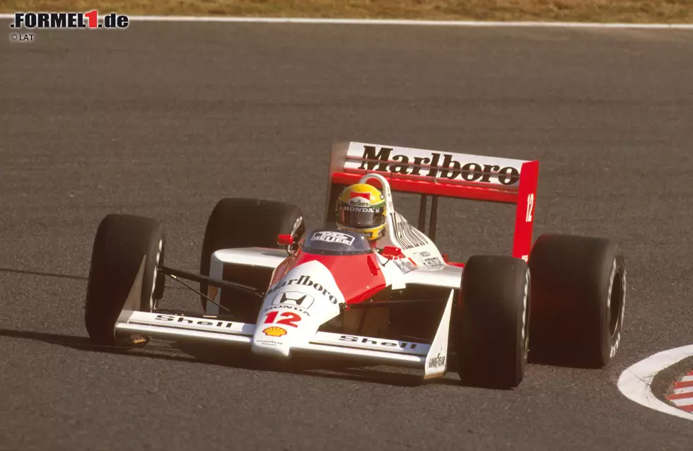 Weitere Rekorde, die gebrochen werden könnten: Siege in Serie (Vettel, 9), Poles in Serie (Ayrton Senna, 8), Podestplätze in Serie (Schumacher, 19), Siege in einer Saison (Schumacher/Vettel, je 13), Poles in einer Saison (Vettel, 15), Podestplätze in einer Saison (Schumacher/Vettel/Hamilton, je 17), Punkte in einer Saison (Hamilton, 408) Foto zur News: Weitere Rekorde, die gebrochen werden könnten: Siege in Serie (Vettel, 9), Poles in Serie (Ayrton Senna, 8), Podestplätze in Serie (Schumacher, 19), Siege in einer Saison (Schumacher/Vettel, je 13), Poles in einer Saison (Vettel, 15), Podestplätze in einer Saison (Schumacher/Vettel/Hamilton, je 17), Punkte in einer Saison (Hamilton, 408)