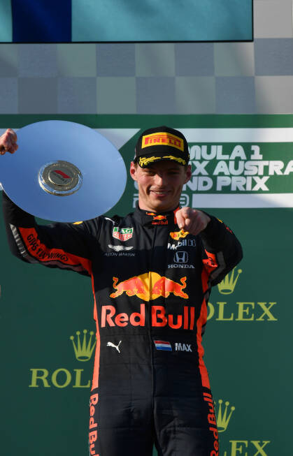 Foto zur News: Max Verstappens bester Saisonstart - So richtig spektakulär begann die neue Saison für den Niederländer mit einem dritten und drei vierten Plätzen eigentlich nicht. Umso überraschender: Mit 51 WM-Punkten steht er nach den ersten vier Rennen einer Saison so gut da, wie noch nie zuvor in seiner Formel-1-Karriere!