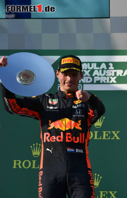 Max Verstappens bester Saisonstart - So richtig spektakulär begann die neue Saison für den Niederländer mit einem dritten und drei vierten Plätzen eigentlich nicht. Umso überraschender: Mit 51 WM-Punkten steht er nach den ersten vier Rennen einer Saison so gut da, wie noch nie zuvor in seiner Formel-1-Karriere! Max Verstappens bester Saisonstart - So richtig spektakulär begann die neue Saison für den Niederländer mit einem dritten und drei vierten Plätzen eigentlich nicht. Umso überraschender: Mit 51 WM-Punkten steht er nach den ersten vier Rennen einer Saison so gut da, wie noch nie zuvor in seiner Formel-1-Karriere!