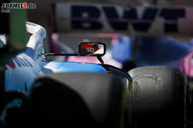 Robert Kubica (5): Die Comeback-Story um den Polen hätte ein modernes Formel-1-Märchen werden können. Hätte. Denn sportlich geht leider nicht viel. Auch nach Chassiswechsel war Kubica im Qualifying um 1,2 Sekunden langsamer als sein Teamkollege. Wenn er so weitermacht, ist das Comeback bald zu Ende. Foto zur News: Robert Kubica (5): Die Comeback-Story um den Polen hätte ein modernes Formel-1-Märchen werden können. Hätte. Denn sportlich geht leider nicht viel. Auch nach Chassiswechsel war Kubica im Qualifying um 1,2 Sekunden langsamer als sein Teamkollege. Wenn er so weitermacht, ist das Comeback bald zu Ende.