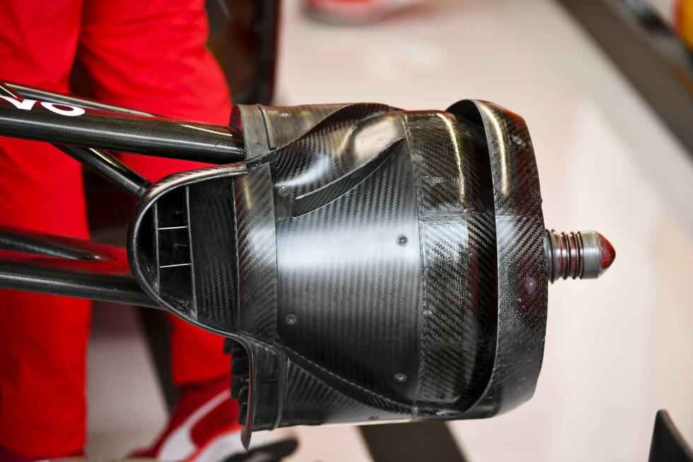Foto zur News: Ferrari SF90: Bremskühlung
