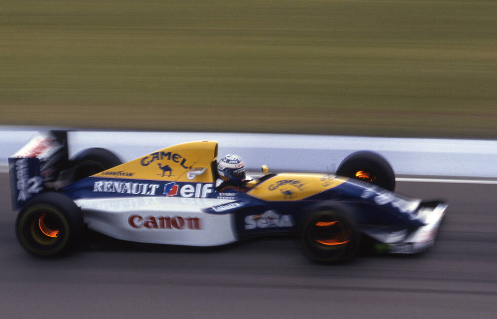 Foto zur News: ... und 1993 Alain Prost mit dem FW15.