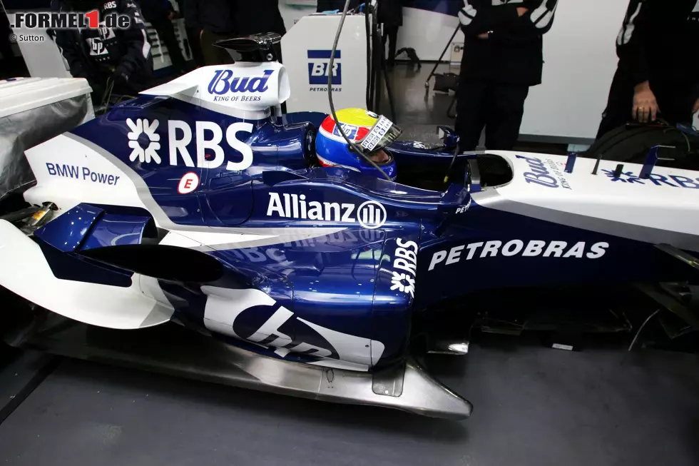 Neuanfang im Jahr 2005: Mark Webber kommt als neuer Fahrer ins Team. Der FW27 ist der letzte Williams mit BMW-Power, ... Foto zur News: Neuanfang im Jahr 2005: Mark Webber kommt als neuer Fahrer ins Team. Der FW27 ist der letzte Williams mit BMW-Power, ...