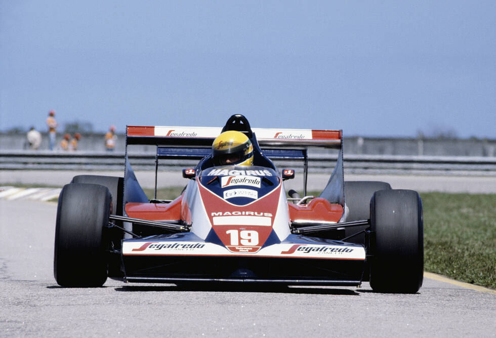 Foto zur News: Der berühmteste Neuling 1984 ist Senna. Er hat Angebote von Topteams ausgeschlagen und sich für Toleman entschieden, scheidet aber in seinem ersten Rennen aus.