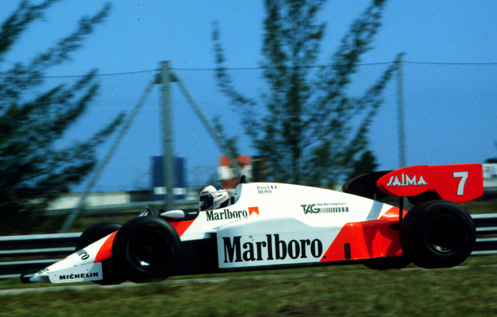Foto zur News: Sieger: Alain Prost auf McLaren.