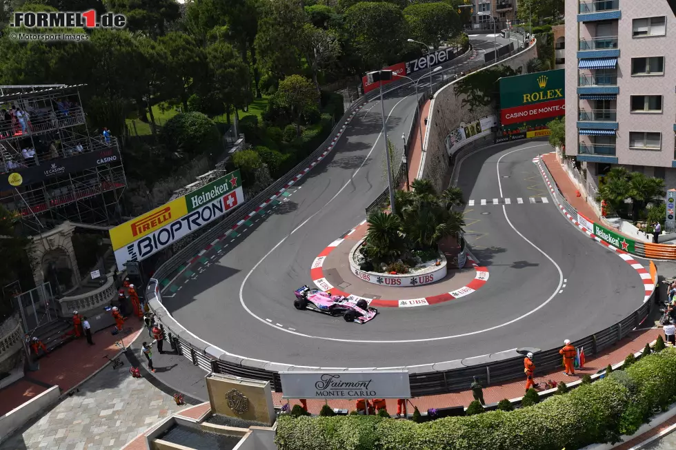 ... Perez und Ocon gehen auch 2018 Seite an Seite an den Start. Mit P6 in Monte Carlo setzt Ocon dabei ein Glanzzeichen, das er noch drei weitere Male schafft. Foto zur News: ... Perez und Ocon gehen auch 2018 Seite an Seite an den Start. Mit P6 in Monte Carlo setzt Ocon dabei ein Glanzzeichen, das er noch drei weitere Male schafft.