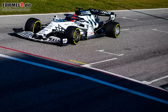 Foto zur News: Die ersten Fahrbilder des AlphaTauri AT01 in Misano