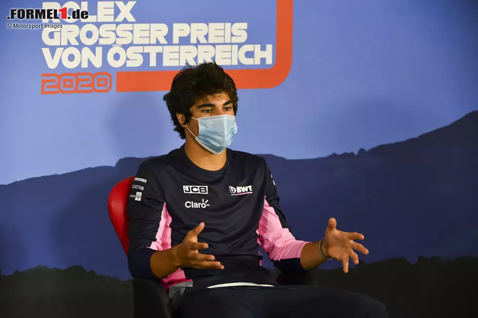 Foto zur News: Emotionen? Fehlanzeige! Bei Interviews ist zwar die Gestik erkennbar, aber nicht die Mimik, weil diese von der Maske verdeckt wird.