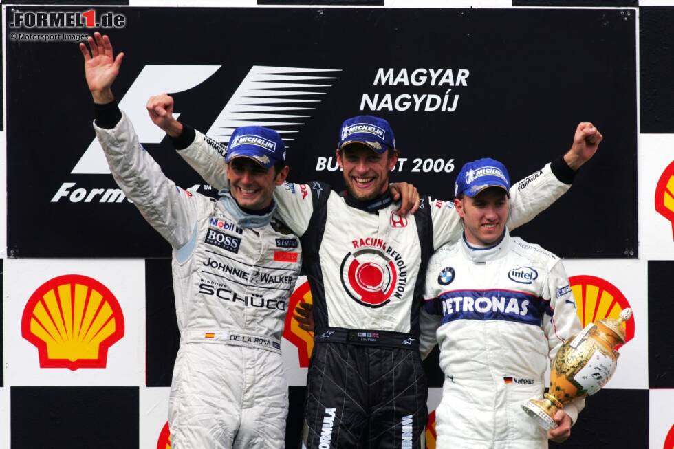 Foto zur News: Top: Pedro de la Rosa. Er ersetzt Juan Pablo Montoya zur Saisonmitte 2006 bei McLaren. Bei Mischwetter in Ungarn schlägt seine große Stunde: P2 hinter Jenson Button. Es bleibt der einzige Formel-1-Podestplatz von de la Rosa, der noch in weiteren Rennen punktet. Das McLaren-Cockpit 2007 aber geht an Lewis Hamilton.