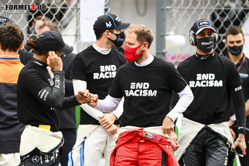 Foto zur News: Sebastian Vettel: &quot;Ich hab ihm vor dem Rennen gesagt, er soll sich die 92 heute holen. Und das hat er heute geschafft. Dafür herzlichen Glückwunsch. Man kann es nicht genug anerkennen, auch wenn man von außen jetzt sagt, das ist alles einfach mit dem Auto. Aber trotzdem, die Konstanz über die Jahre muss man erst mal bringen und ...&quot;