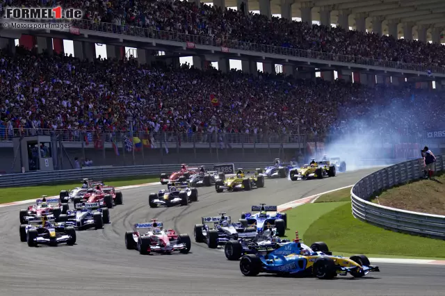 Foto zur News: Der Große Preis der Türkei steht vor einer Rückkehr in den Formel-1-Kalender. Bereits von 2005 bis 2011 war die Königsklasse auf dem Istanbul Circuit nahe der Metropole zu Gast. Die Fans haben die Strecke von Hermann Tilke dabei in bester Erinnerung.