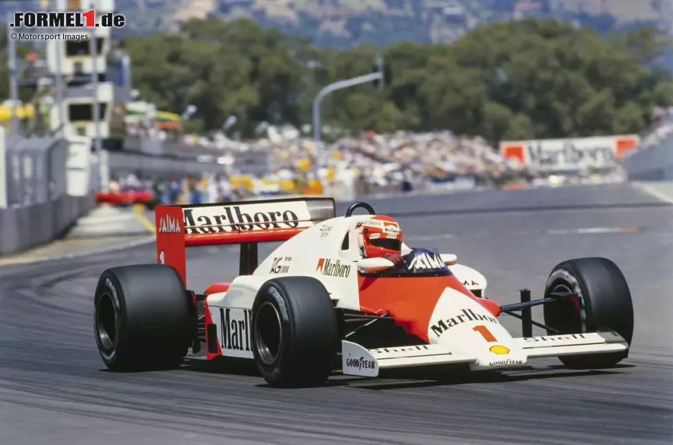 Foto zur News: Lauda selbst ist dann ein letztes Mal mit dabei als Formel-1-Fahrer: Nach dem Australien-Grand-Prix 1985 (Foto) beendet er seine aktive Laufbahn als dreimaliger Weltmeister. Er stirbt 2019 im Alter von 70 Jahren.