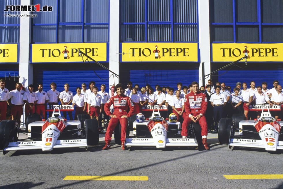 Foto zur News: McLaren erlebt 1988 eine Formel-1-Saison der Superlative. Denn der MP4/4 erweist sich in den Händen von Ayrton Senna und Alain Prost als bestes Formel-1-Auto des Jahres, vielleicht als eines der besten aller Zeiten. Und das hier ist die Geschichte dieser einmaligen Rennsaison!