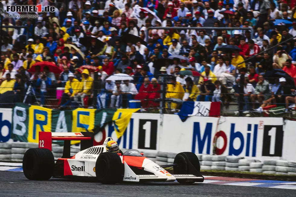 Beim Deutschland-Grand-Prix in Hockenheim ist alles wie (fast) immer im Jahr 1988: McLaren belegt die Plätze eins und zwei, hier mit Senna vor Prost. Dritter, wiederum fast eine Minute zurück, wird Berger im Ferrari. Foto zur News: Beim Deutschland-Grand-Prix in Hockenheim ist alles wie (fast) immer im Jahr 1988: McLaren belegt die Plätze eins und zwei, hier mit Senna vor Prost. Dritter, wiederum fast eine Minute zurück, wird Berger im Ferrari.