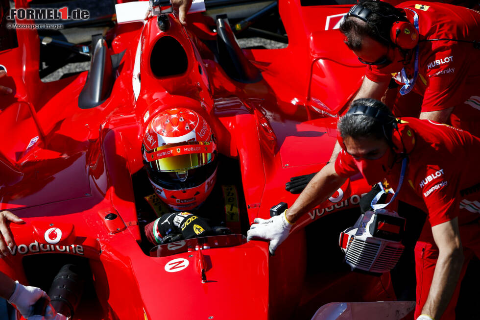 Foto zur News: Mick Schumacher im Ferrari F2004