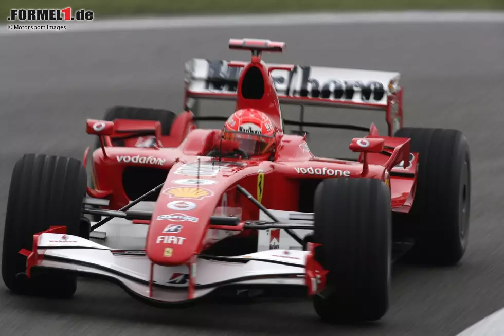 Punkteränge: Schumacher kommt bei 189 von 246 Rennen in den Punkterängen ins Ziel. Das macht 77 Prozent. Hamilton schafft sogar 86 Prozent mit 224 Punkteergebnissen in 261 Rennen. Foto zur News: Punkteränge: Schumacher kommt bei 189 von 246 Rennen in den Punkterängen ins Ziel. Das macht 77 Prozent. Hamilton schafft sogar 86 Prozent mit 224 Punkteergebnissen in 261 Rennen.