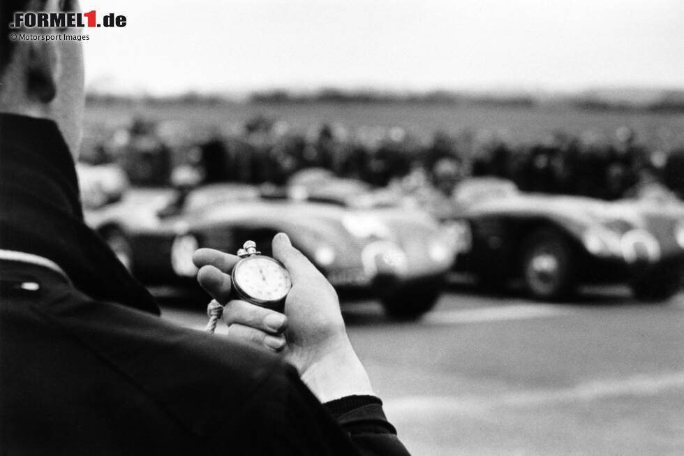 Die geringsten Rundenzeiten der Formel-1-Historie? Natürlich erzielt im Qualifying! Und: mit knapp einer Minute. Die Top 10 dieser schnellsten Formel-1-Runden stellen wir in dieser Fotostrecke vor! Die geringsten Rundenzeiten der Formel-1-Historie? Natürlich erzielt im Qualifying! Und: mit knapp einer Minute. Die Top 10 dieser schnellsten Formel-1-Runden stellen wir in dieser Fotostrecke vor!
