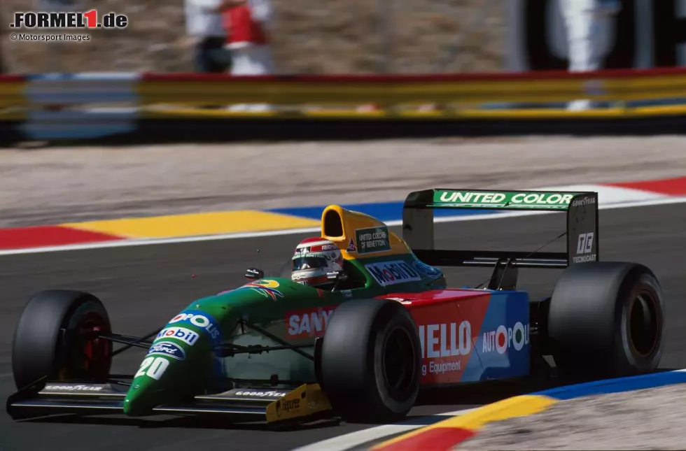 #20: Nelson Piquet (Benetton): Der Ex-Champion aus Brasilien führte hinter dem Spitzenduo das breite Formel-1-Mittelfeld an. Die letzten beiden Saisonsiege gingen an ihn, nebst WM-Rang drei. Foto zur News: #20: Nelson Piquet (Benetton): Der Ex-Champion aus Brasilien führte hinter dem Spitzenduo das breite Formel-1-Mittelfeld an. Die letzten beiden Saisonsiege gingen an ihn, nebst WM-Rang drei.