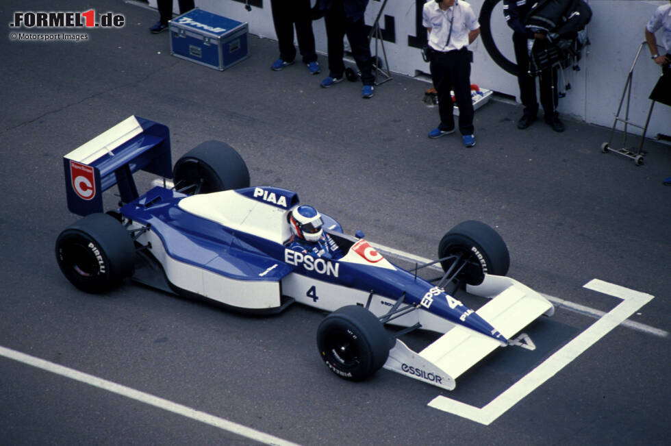 Foto zur News: #4: Jean Alesi (Tyrrell): Führungsrunden und Platz zwei beim Auftakt in Phoenix, dazu ein weiterer zweiter Platz in Monte Carlo und noch einmal ein WM-Punkt in Imola: Alesi aus Frankreich war ein Senkrechtstarter der Saison 1990 und holte am Ende P9 in der WM.