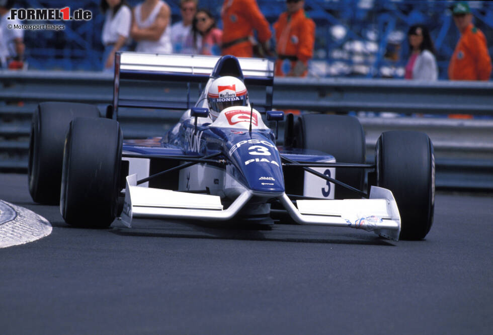Foto zur News: #3: Satoru Nakajima (Tyrrell): Mit drei sechsten Plätzen bei 15 Rennteilnahmen fuhr der Japaner auf Gesamtrang 15. Für größere Schlagzeilen sorgte indes sein Teamkollege.