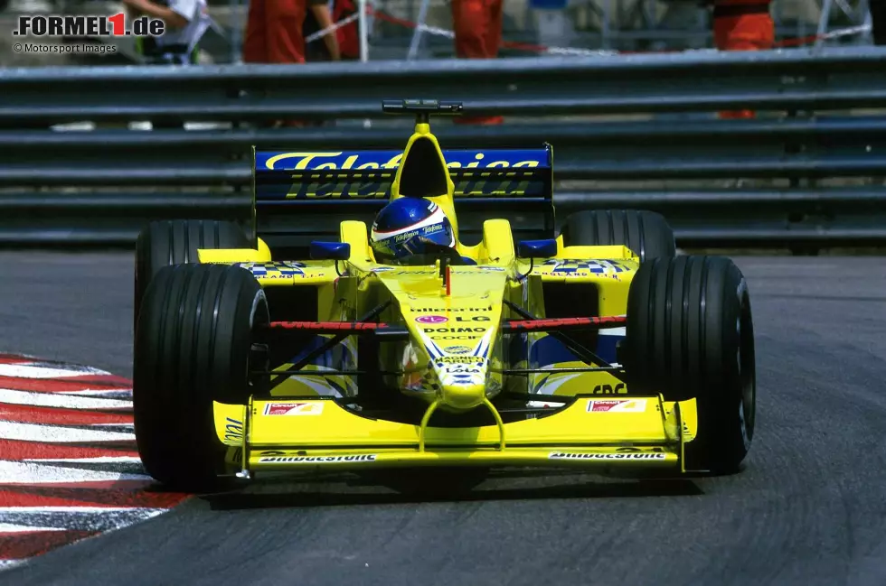#21: Gaston Mazzacane (Minardi): Auf einen achten Platz kommt der argentinische Neueinsteiger Mazzacane, sehr viel mehr gibt der Minardi der Generation 2000 nicht her. Foto zur News: #21: Gaston Mazzacane (Minardi): Auf einen achten Platz kommt der argentinische Neueinsteiger Mazzacane, sehr viel mehr gibt der Minardi der Generation 2000 nicht her.