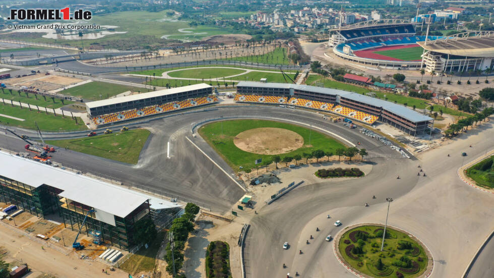 Rund einen Monat vor dem geplanten Formel-1-Rennen in Vietnam ist die Strecke fertiggestellt. Klicke dich durch die Bilder! Rund einen Monat vor dem geplanten Formel-1-Rennen in Vietnam ist die Strecke fertiggestellt. Klicke dich durch die Bilder!