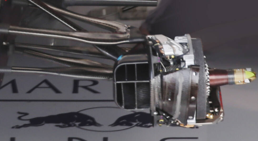 Foto zur News: Red Bull RB16: Bremskühlung vorne