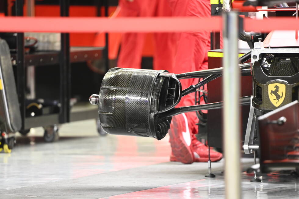 Foto zur News: Ferrari SF1000: Vorderrad-Bremse