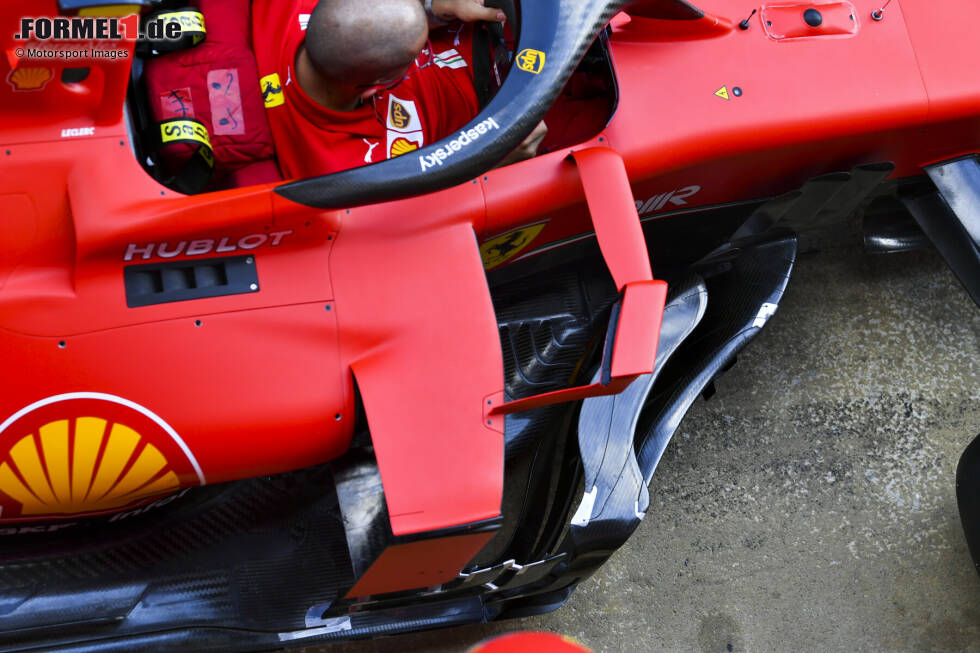 Foto zur News: Ferrari SF1000: Windabweiser