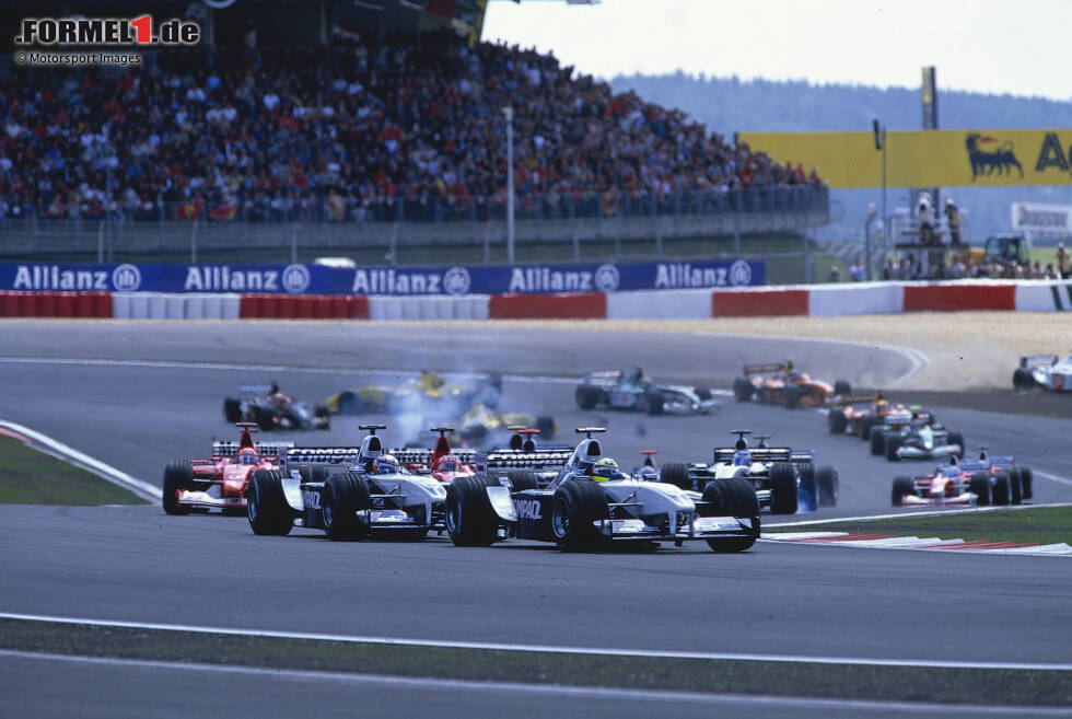 2002: 0 Rennen rein, 0 Rennen raus - Bereits im dritten Jahr in Folge gibt es exakt die gleichen 17 Rennen. Damals endet die Saison übrigens bereits Mitte Oktober in Suzuka - zwei Monate früher als in der Saison 2020. Deutschland hat mit Hockenheim und dem Nürburgring auch noch zwei Grands Prix. 2002: 0 Rennen rein, 0 Rennen raus - Bereits im dritten Jahr in Folge gibt es exakt die gleichen 17 Rennen. Damals endet die Saison übrigens bereits Mitte Oktober in Suzuka - zwei Monate früher als in der Saison 2020. Deutschland hat mit Hockenheim und dem Nürburgring auch noch zwei Grands Prix.