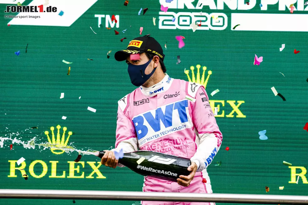 Sergio Perez (1): Im Qualifying zwar langsamer als der Teamkollege, da hatte er allerdings Verkehr auf seiner schnellsten Runde. Im Rennen dann vor allem am Ende als Reifenflüsterer geglänzt, vorher Verstappen in die Verzweiflung und einen Dreher getrieben. Von Leclerc in der letzten Runde im Kampf um P2 nicht aus der Ruhe bringen lassen. Foto zur News: Sergio Perez (1): Im Qualifying zwar langsamer als der Teamkollege, da hatte er allerdings Verkehr auf seiner schnellsten Runde. Im Rennen dann vor allem am Ende als Reifenflüsterer geglänzt, vorher Verstappen in die Verzweiflung und einen Dreher getrieben. Von Leclerc in der letzten Runde im Kampf um P2 nicht aus der Ruhe bringen lassen.