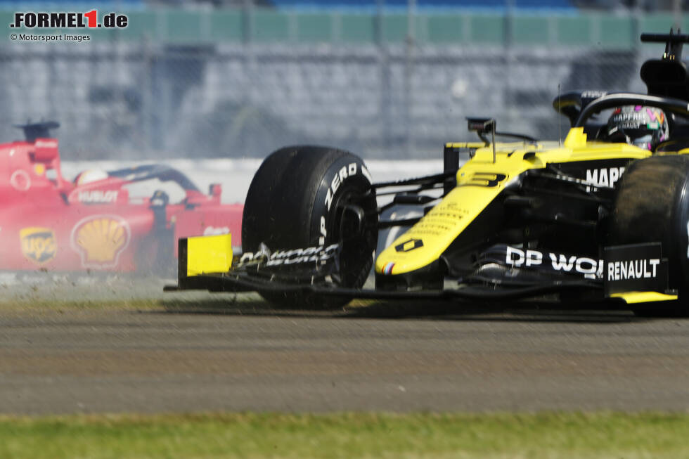 Daniel Ricciardo (4): Wenn wir Vettel für seinen Dreher abstrafen, müssen wir das natürlich auch bei seinem ehemaligen Teamkollegen tun. Der Unterschied: Im Gegensatz zu Vettel hat Ricciardo seinen Teamkollegen eigentlich im Griff. Dazu im Qualifying wieder starker Fünfter. Hilft aber natürlich alles nichts, wenn man es im Rennen wegwirft Daniel Ricciardo (4): Wenn wir Vettel für seinen Dreher abstrafen, müssen wir das natürlich auch bei seinem ehemaligen Teamkollegen tun. Der Unterschied: Im Gegensatz zu Vettel hat Ricciardo seinen Teamkollegen eigentlich im Griff. Dazu im Qualifying wieder starker Fünfter. Hilft aber natürlich alles nichts, wenn man es im Rennen wegwirft