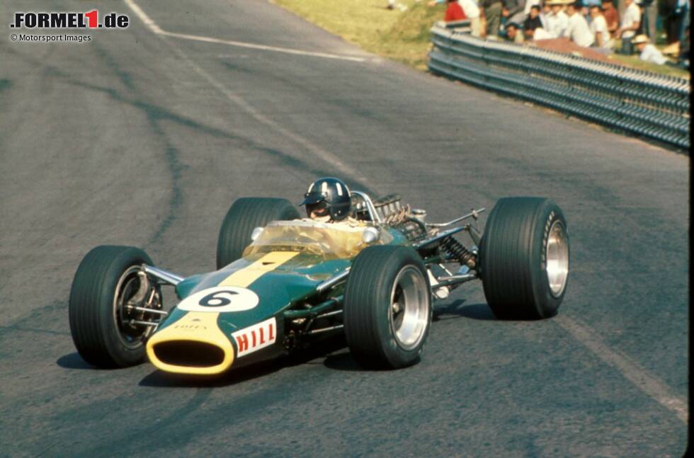 Foto zur News: In der Frühzeit der Formel-1-WM etwa ist Lotus im &quot;British Racing Green&quot; unterwegs, ganz traditionell - zumindest bis 1967, aber danach ...