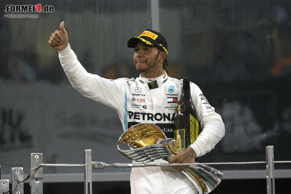 Foto zur News: Rennen in Folge in den Punkten (Lewis Hamilton - 33): Eine der am leichtesten zu knackenden Bestmarken, denn Hamilton steht bereits bei 33 Rennen in Serie! Seit Silverstone 2018 war er immer in den Punkten. Beendet er auch den Saisonauftakt 2020 in den Top 10, würde er den Bestwert auf 34 nach oben schrauben. Machbar.