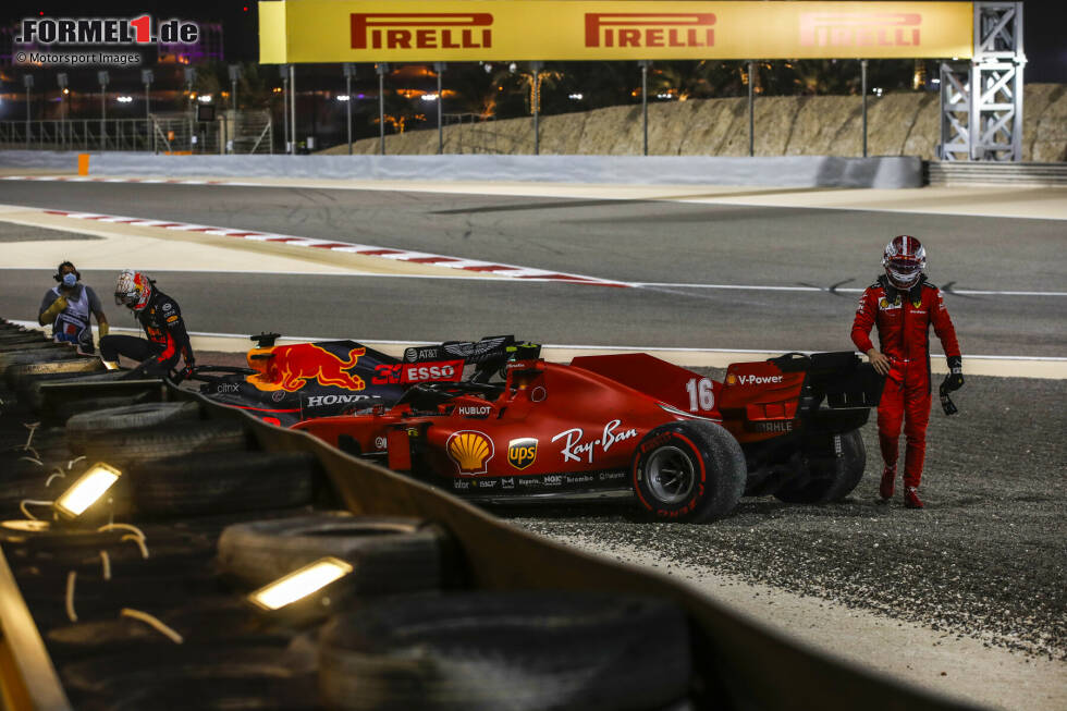 Charles Leclerc (5): Von der Pace her im Qualifying mit P4 sensationell, doch mit seiner übermotivierten Aktion in der ersten Runde hat er sich sein Rennen und damit auch seine Note ruiniert. Die 5 gibt's deshalb, weil er außerdem Verstappen (und fast auch noch Perez) aus dem Rennen genommen hat. Das geht nicht. Charles Leclerc (5): Von der Pace her im Qualifying mit P4 sensationell, doch mit seiner übermotivierten Aktion in der ersten Runde hat er sich sein Rennen und damit auch seine Note ruiniert. Die 5 gibt's deshalb, weil er außerdem Verstappen (und fast auch noch Perez) aus dem Rennen genommen hat. Das geht nicht.